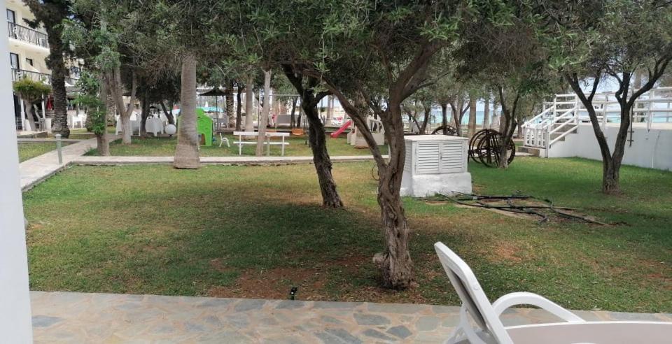Simos Magic Beach Hotel Apts Ayia Napa Exterior photo